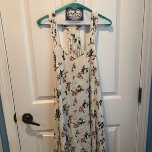 Cute floral flowing dress